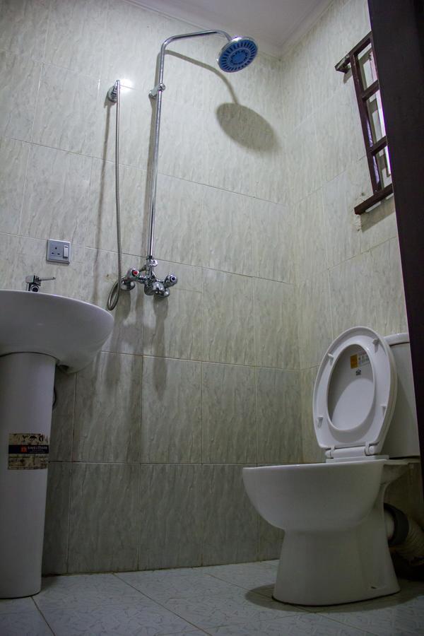 Glasshouse Hotel And Suites Egba Экстерьер фото